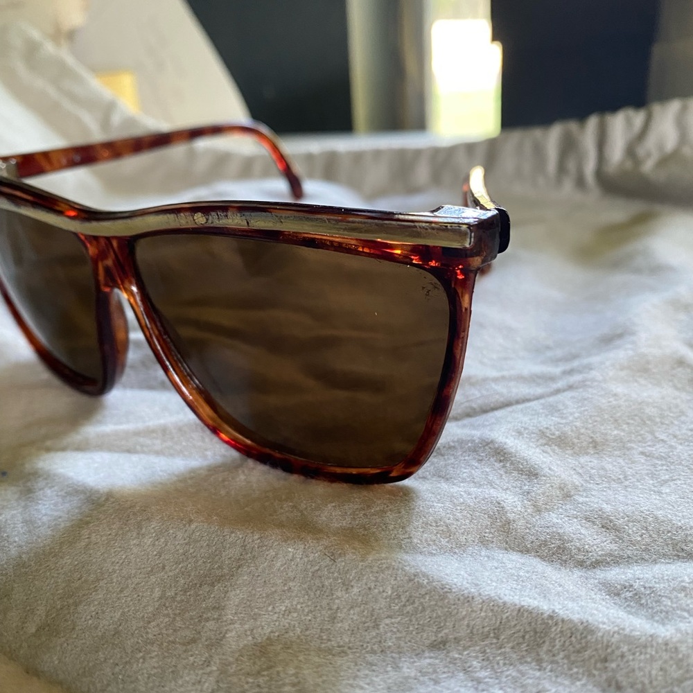 Vintage rectangle sunglasses - Picture 2 of 6